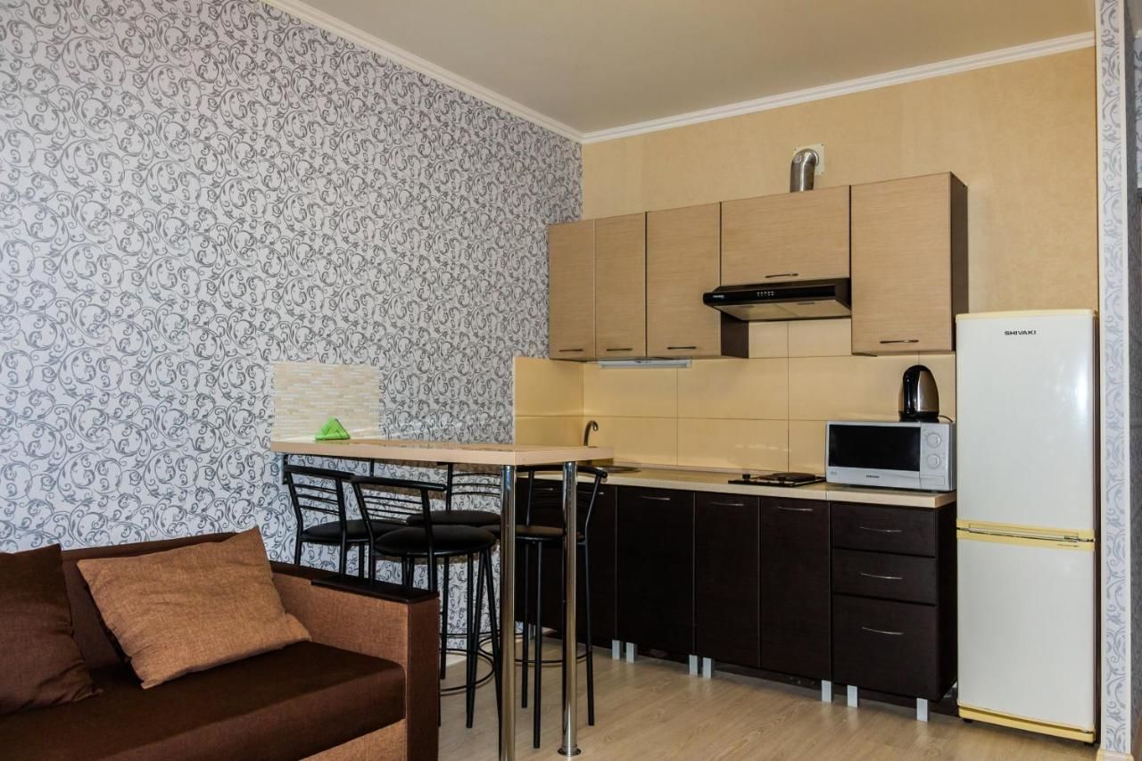 Апартаменты Kvartirkoff na Bogatirskaya 6a, 10 floor Киев